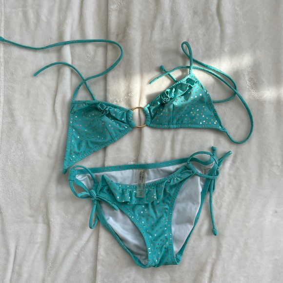 Victoria’s Secret Bikini - Picture 1 of 4